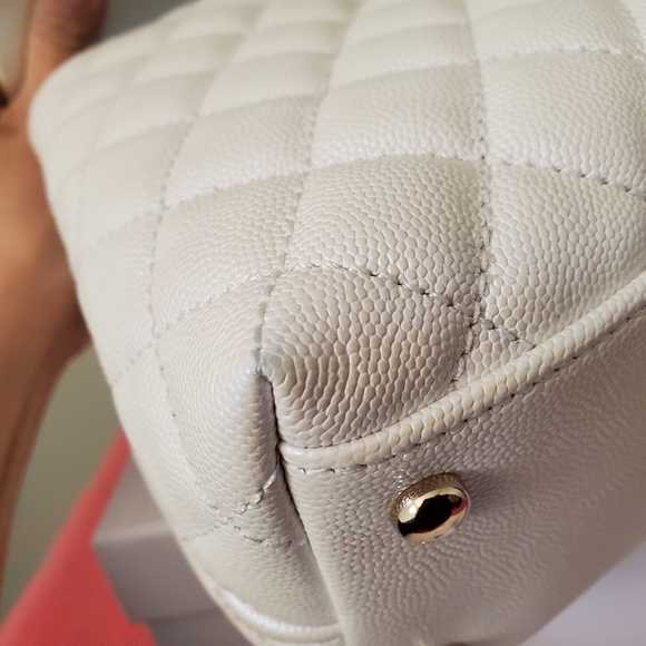 Chanel coco handle iridescent white gold hw small bag - Picture 9 of 14